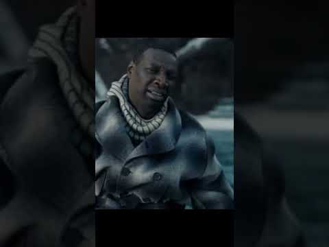 Его собаку унесло течением под лёд😱 #Shorts #Фильмы #топ