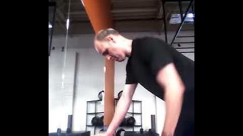 Dumbbell Row with pause