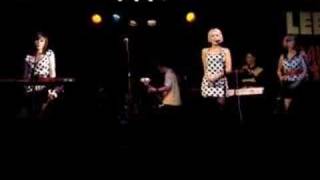 The Pipettes - Dirty Mind - 2007.06.01-Toronto