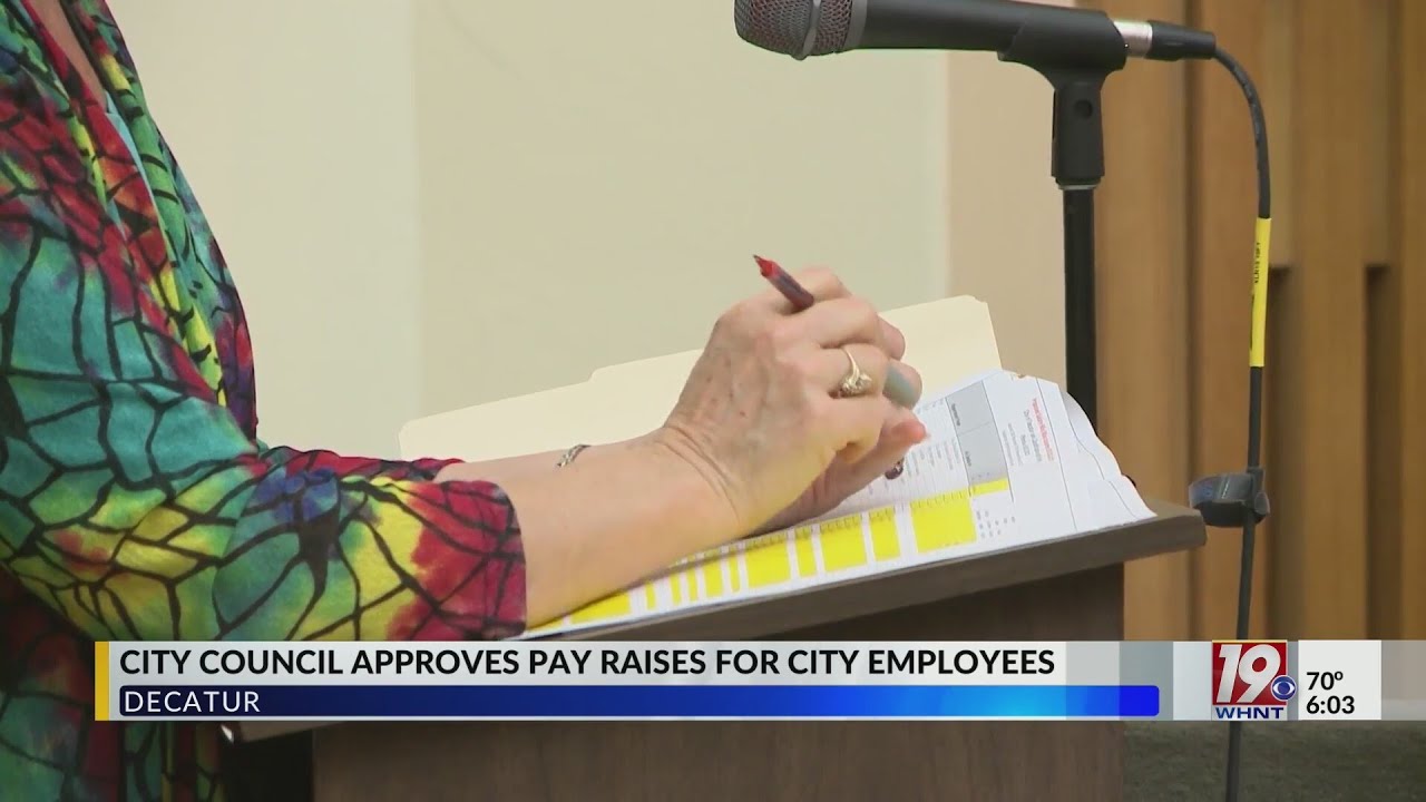 Decatur City Council Approves Pay Raises for City Employees Sept 7, 2023 News 19 at 600 a.m