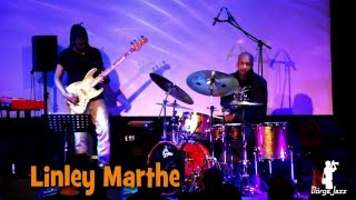 Linley Marthe bass solo Budapest Jazz Club 2015. 12. 17.