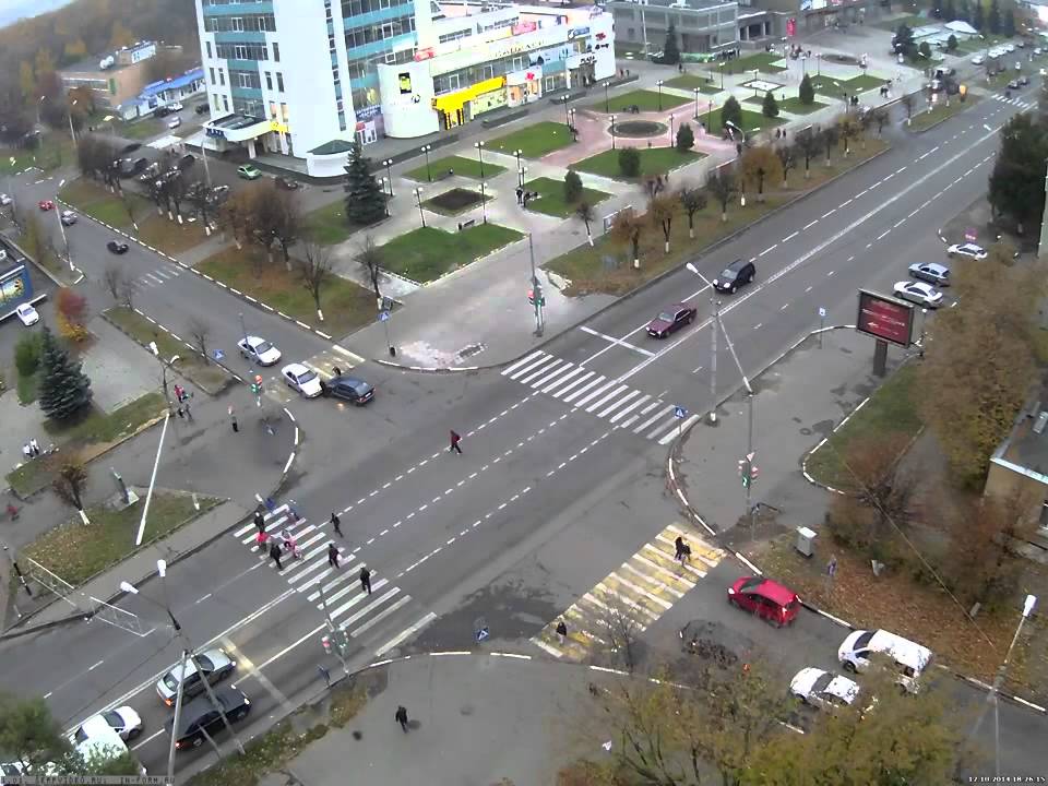 Дтп со стоящим автомобилем Дтп со стоящим автомобилем