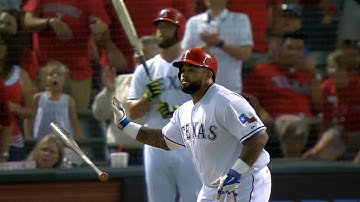 HOU@TEX: Fielder rips two homers, collects five RBIs