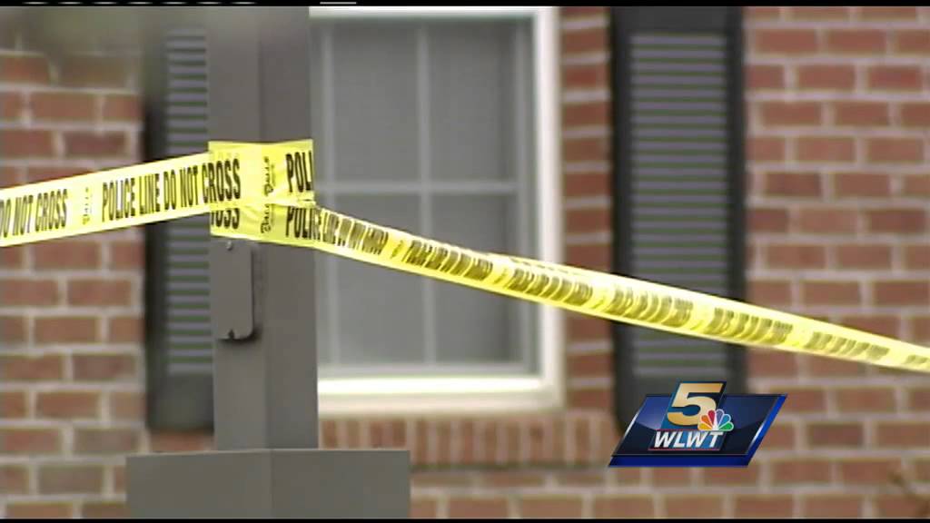 Man, woman found dead in apartment complex in Oxford, Ohio - YouTube
