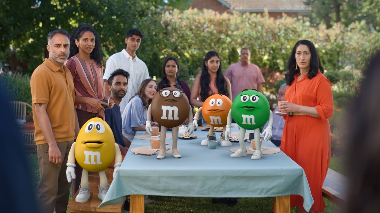 M&M's Peanut Butter - Subtitles/Emoji/Smart (2022, USA) 