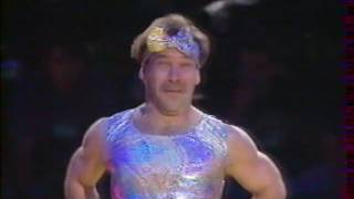 : Paul HUNT funny gymnastics "Swan Lake" - 1996 Gala "Les Dieux de la gym"