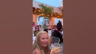 0B5C35B4 B796 4425 9644 F22E8A7D8B72