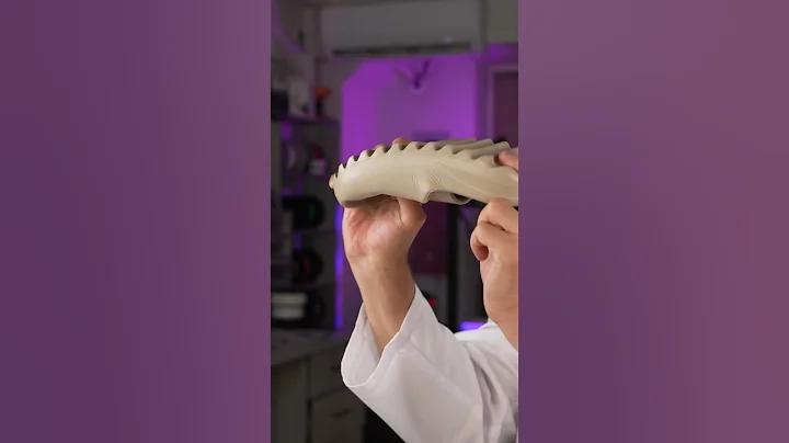 3D Printed Yeezy Slides vs Real Yeezy