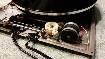 Realistic LAB-2100 turntable test and operation