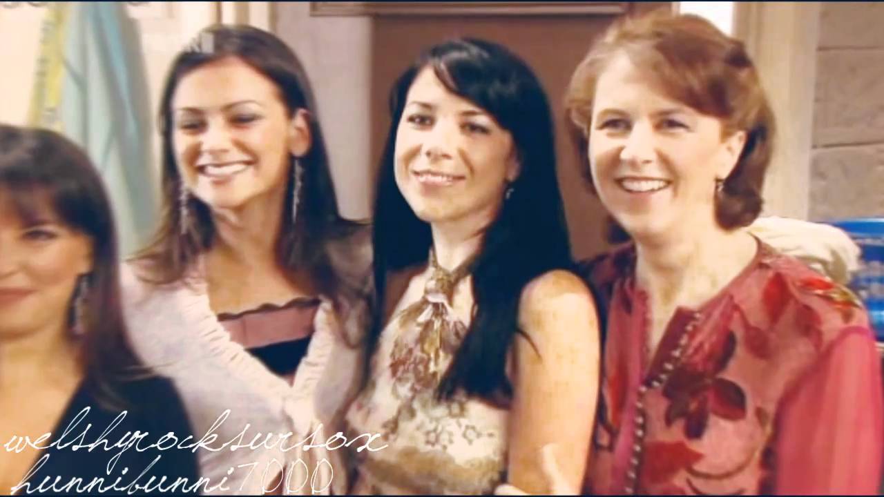 Home & Away Cast Collab w/ Hunnibunni7000 | Chasing Cars