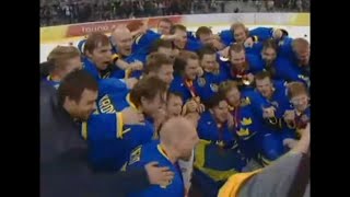 Video thumbnail of "Nu tar vi dom. Klassisk hockeylåt!"