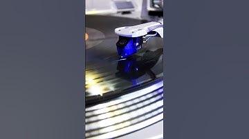 Thumbnail of Julio Iglesias Paloma Blanca #julioiglesias #vinyl #shortvideo #shorts #viral