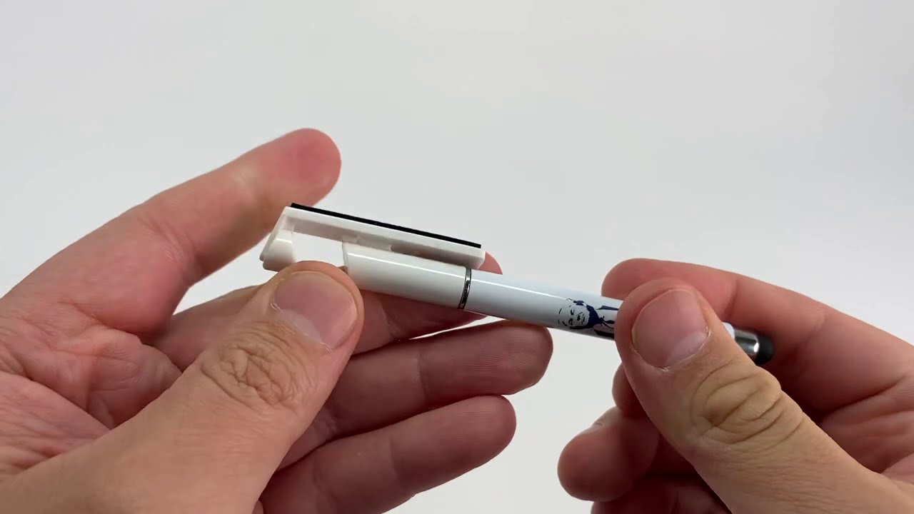 Trump 2020 Stylus Pen With Phone Stand