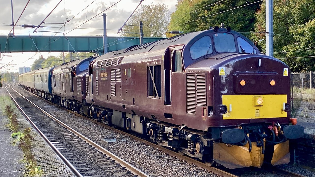 5Z24 - Double headed 37’s - 1330 Pengam Sidings to Burton.