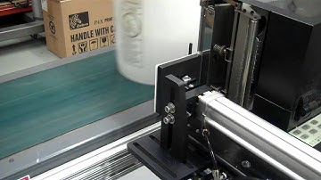 Panther | Tamp Applicator Applying Labels to Products