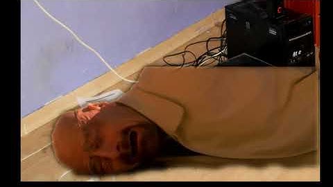 Walter Alt Tabs in a Source game.