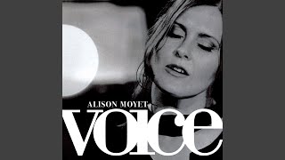 Video voorbeeld van "Alison Moyet - Almost Blue"