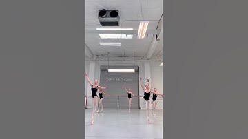 How we do Pas echappes in combination with double rond de jambe en l’air #ballet #dance #dancevideo