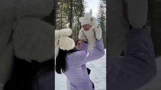 My 5 month old seeing snow for the first time 😍❄️