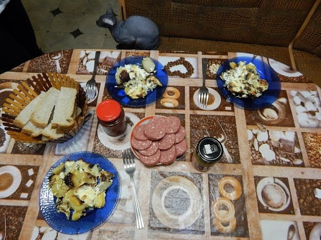 Налим под сметаной и майонезом.