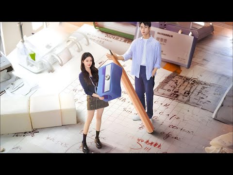 طالبة فاشلة بالمدرسة تتعرض للتنمر بسبب فشلها لكن فجأة تصدمهم لما تصبح من اوائل الطلاب المتفوقين