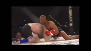 UFC The Ultimate Fighter Xavier X Man Lucas 2012 Application screenshot 3