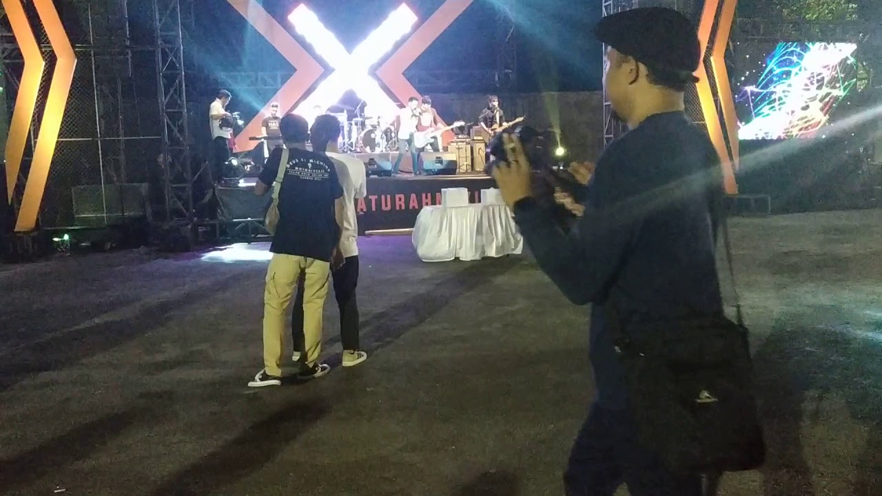 Sandwich Band Medan live Perfome at Ngabuburock 2019 at TVRI Medan ( Queen Dont stop me now