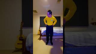 Gabe & The Wiggles - Look Both Ways Live 2020