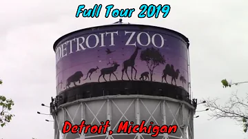 What is the best zoo to go to in Michigan?