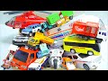 Collect ambulance, police car, bus, and garbage truck mini cars in a box and run up a hill!