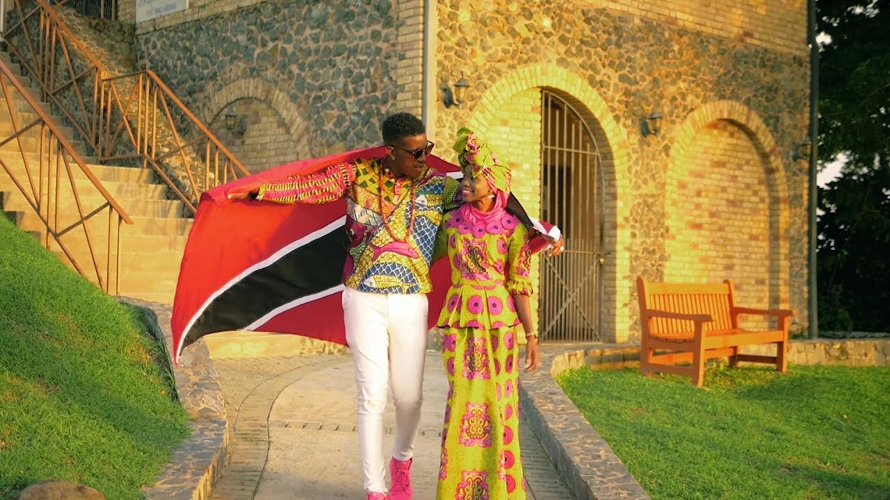 Deen Squad Halal Lovin' (feat. Naballah Chi) YouTube