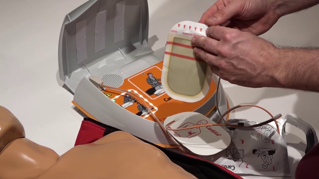 Cardi Aid defibrillátor használata