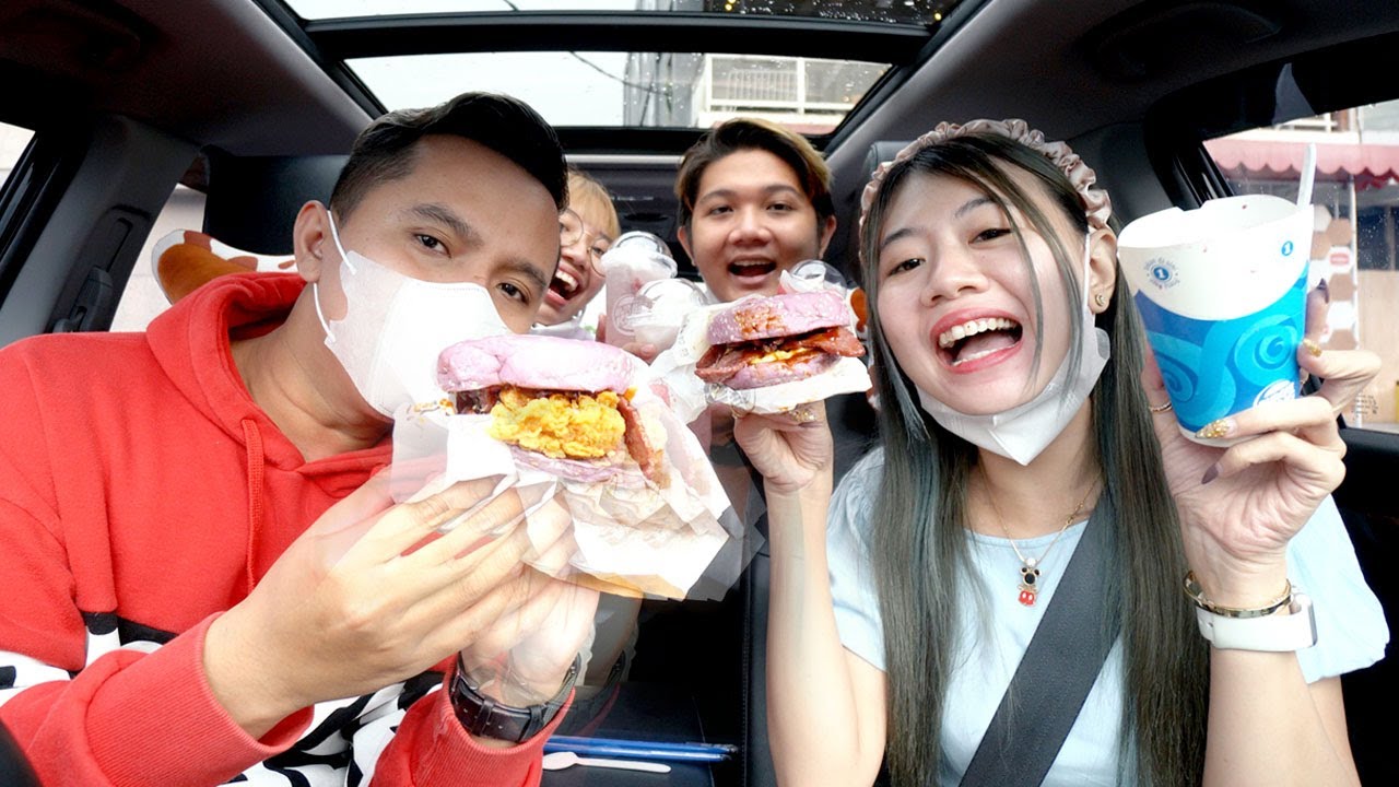 NO CUT NO EDIT NYOBAIN MENU BARU BURGER KING PURPLE SEOUL!! WARNANYA KAYAK BTS!!