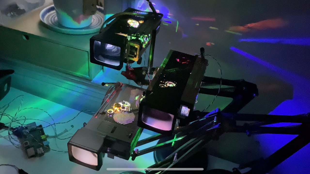 Digital Being: Thinking of the Stars