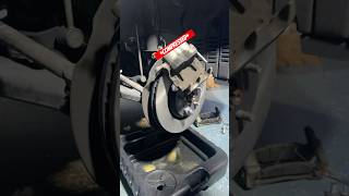 The Easiest Way to Compress Dual Brake Caliper Pistons! #mechanic #brakes #viral