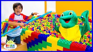 ryan pretend play fishing in the giant lego box fort ball pits for animals