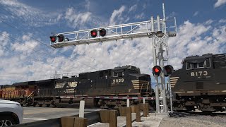 BNSF 6909 With 2 NS West - Hwy 395 Railroad Crossing - Manifest Train, Kramer Junction CA