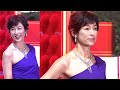 鈴木保奈美、大胆肩出しドレスで55歳の色気全開 サービスショット披露に照れ笑い とんねるず・石橋貴明との離婚発表後初公の場 『カルティエ クリスマスツリー点灯式』
