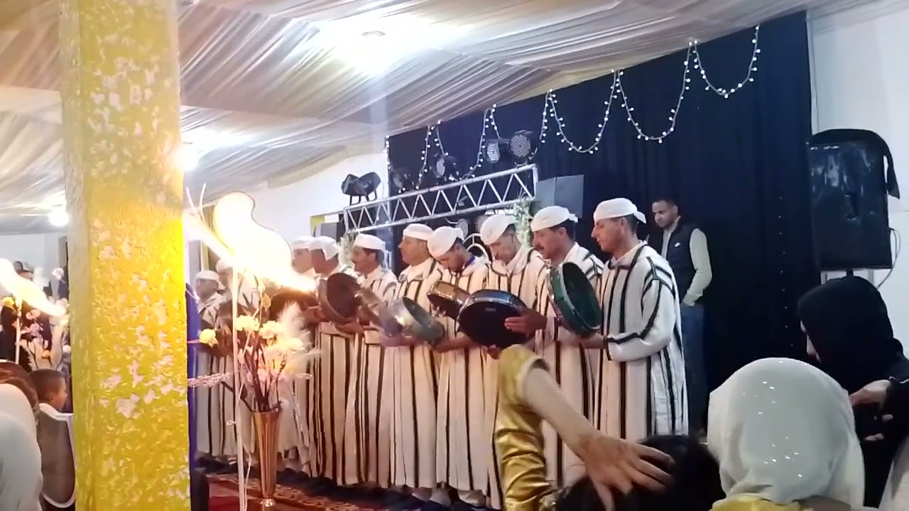 فن احيدوس من التراث الأمازيغي المغربي فرجة ممتعة 