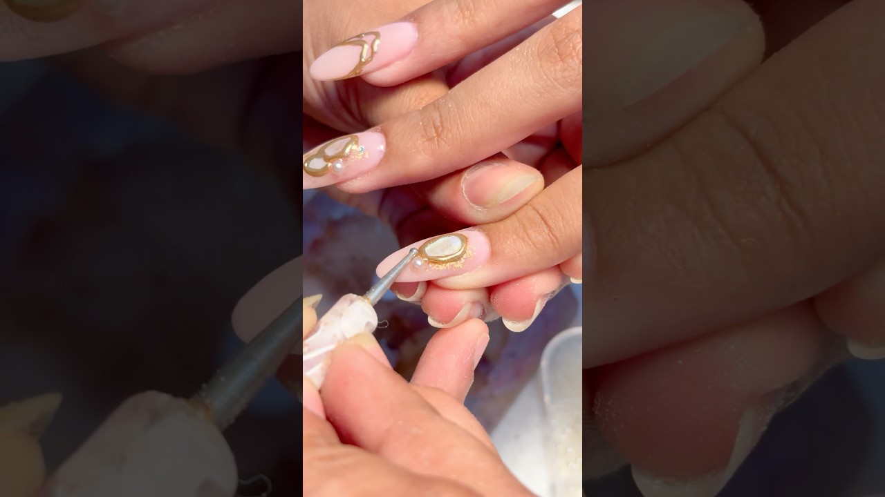 Festive Mode On✨💅 