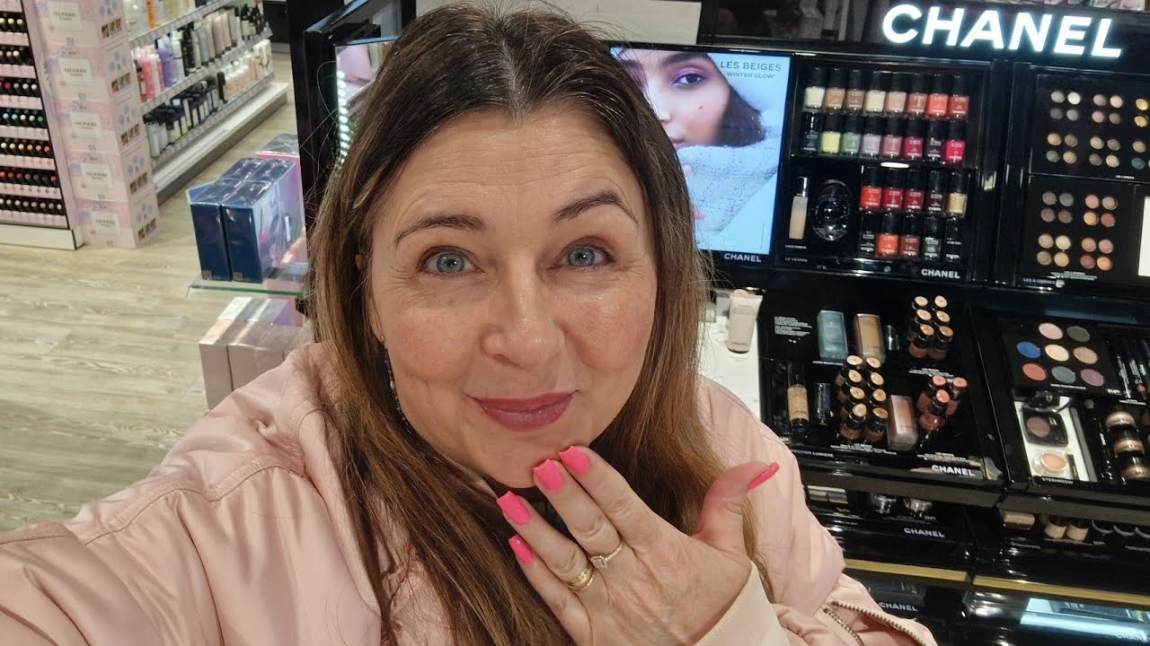 NYE NEGLE💅PÅ RO'S TORV 😀🛍FROKOST MED THOMAS🥰