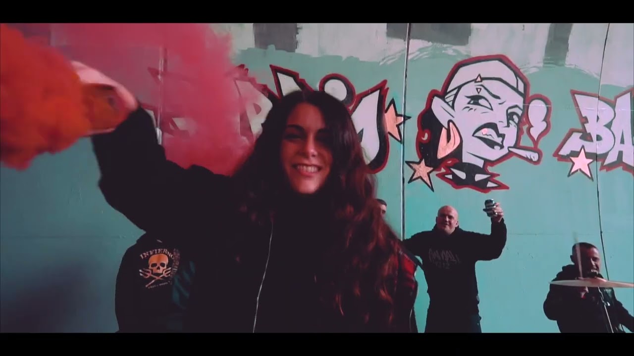 Barriobajera - Sangre Salvaje