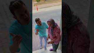 Anneni̇ze Laf Söyletti̇rmeyi̇n