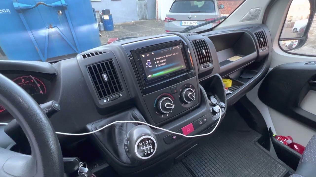 Citroen Jumper 2din Kenwood + Rear camera installed by Cars Equipment Team