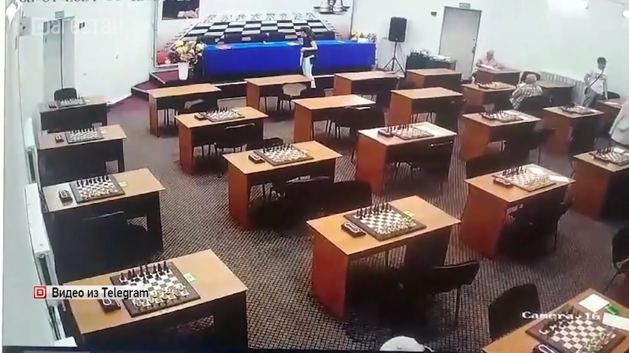 Федерация шахмат России отстранила Амину Абакарову от соревнований ...