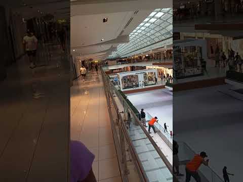 Houston biggest mall