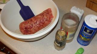 Subscribe & check out my other videos! www./cookingandcrafting you can
make your own italian style pork sausage by using either ground or
tur...