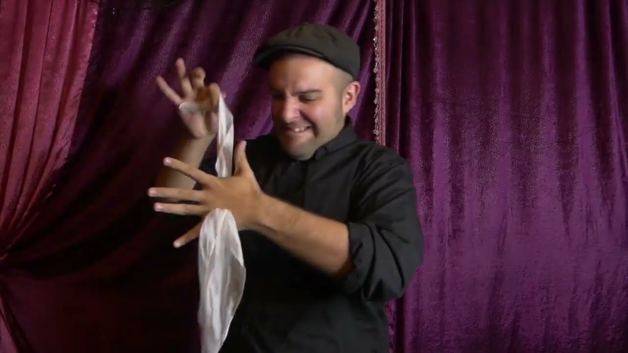 The Silk (手のひらを貫通するシルク) by （サロン・ステージ,その他） | 手品グッズ専門「マジックショップGIN」