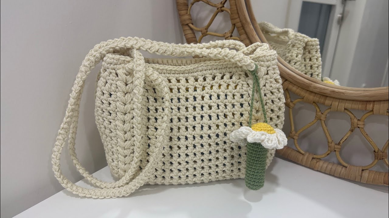 Papatya charm mini bag