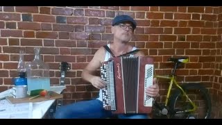 картинка: Мне бы в Небо - Саныч (Ленинград Кавер Баян)